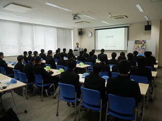 岩手県立一関工業高等学校　電子機械科1年生