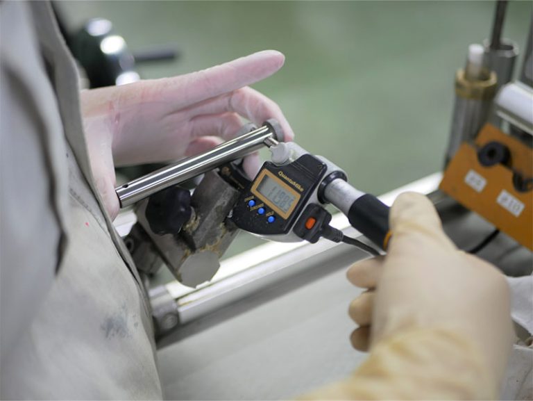 Sさん 株式会社アイオー精密